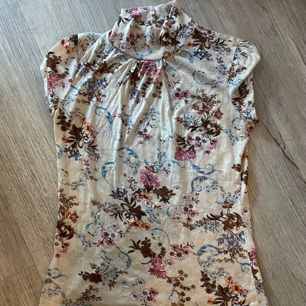 Vintage Y2K Floral Scott Mock Neck Short Sleeve Top - Size Large